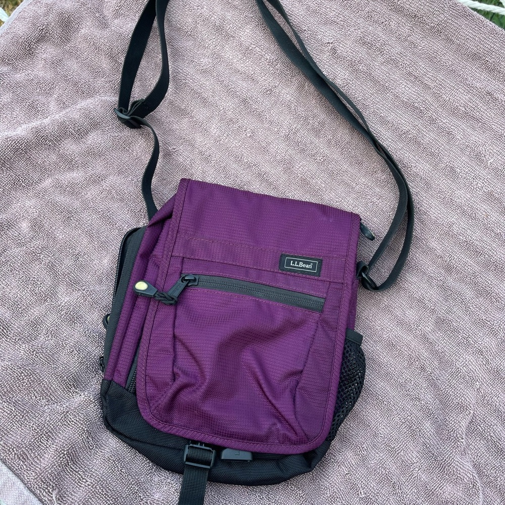 L.L. Bean Women’s Small Purple and Black Messenger Bag